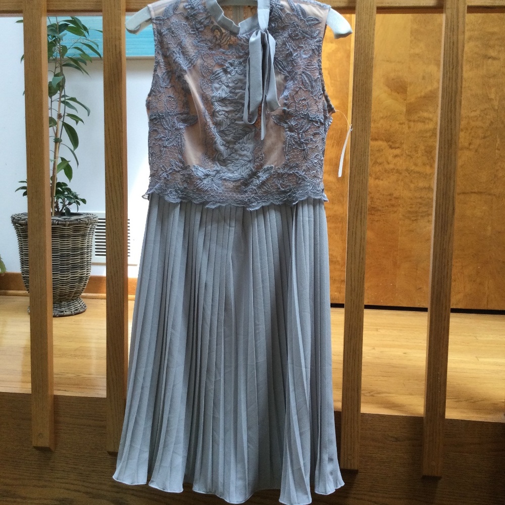 Harrison and Draper dress size small.